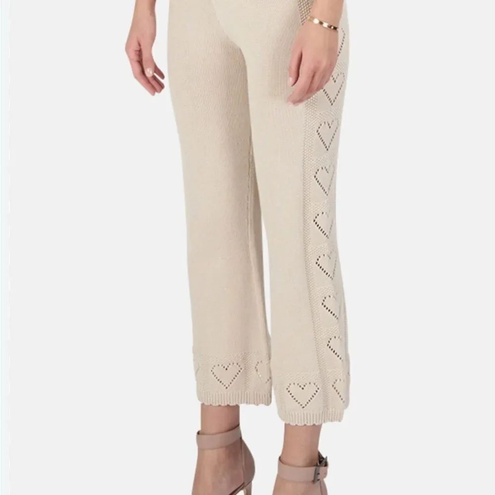 LoveSharckFancy Tan Knit Heart Pattern Bottoms Pants Size XS